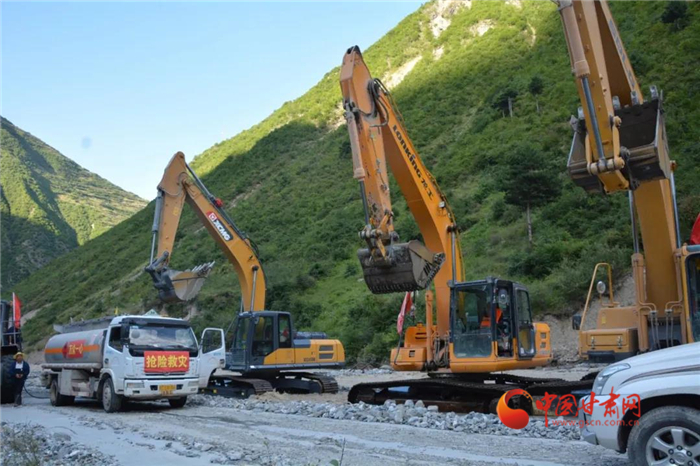 好消息！舟曲縣曲告納鎮(zhèn)至博峪鎮(zhèn)災(zāi)毀公路全線打通  