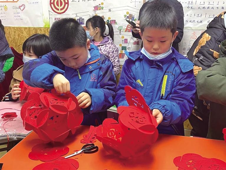 【網(wǎng)絡(luò)中國節(jié)·元宵】別開生面鬧元宵 蘭州市群眾多種形式歡慶佳節(jié)