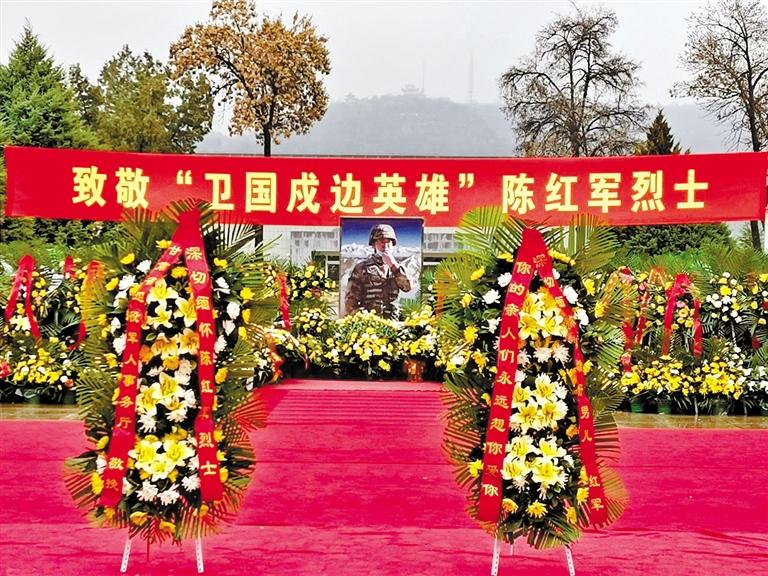 又是一年清明時(shí) 金城嗚咽祭英魂 “紅軍，我們看你來(lái)了！”