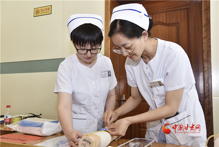解聘哺乳期女工，違法！法院判決用人單位承擔(dān)雙倍賠償