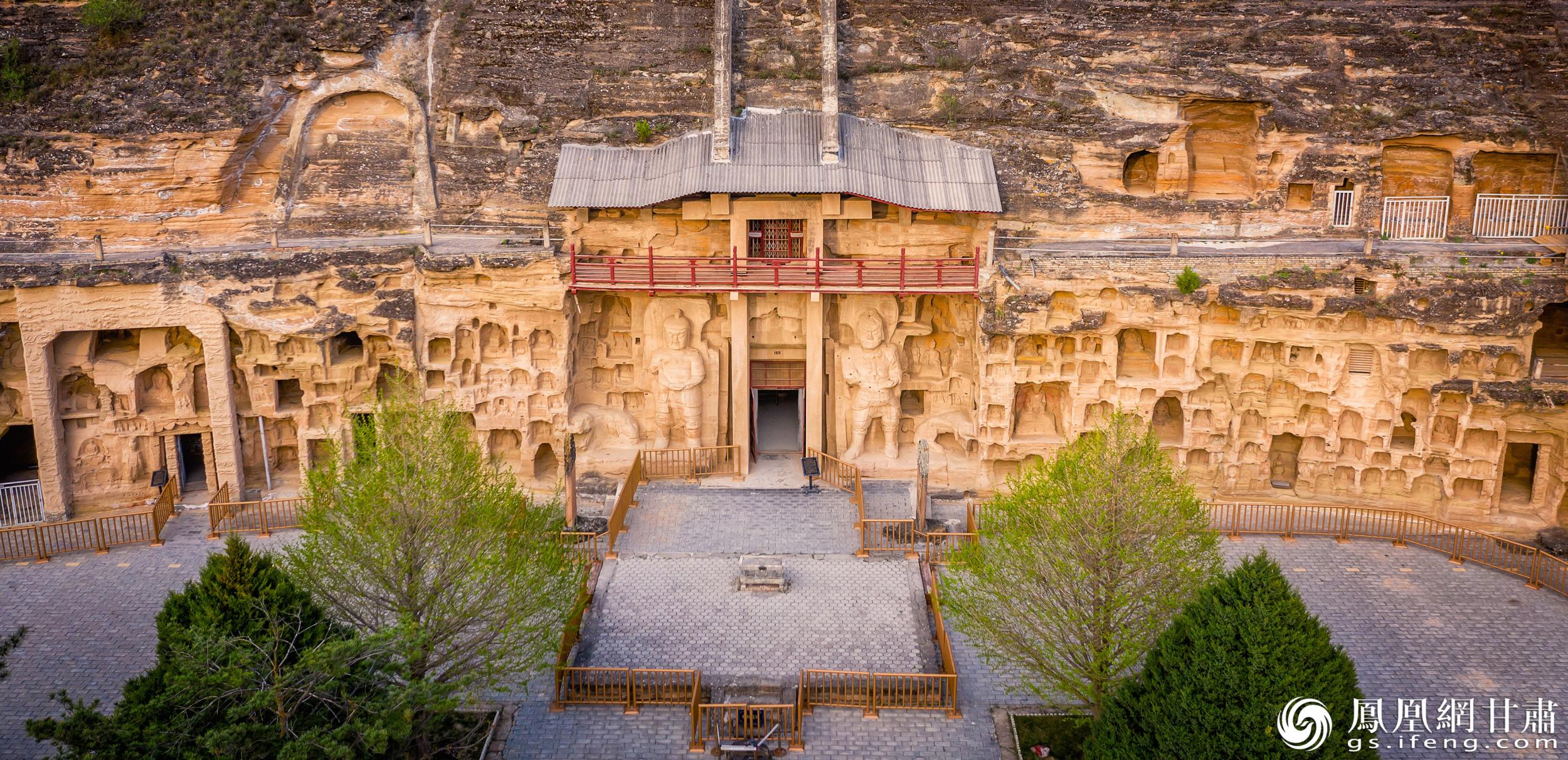 北石窟寺始建于北魏，經(jīng)多個(gè)朝代增修形成密集窟龕。北石窟寺文物保護(hù)研究所供圖